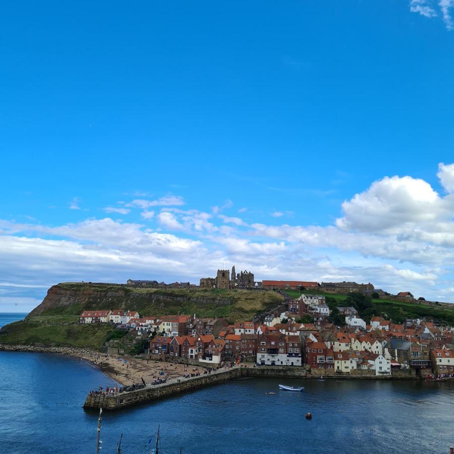 Frida'S Cottage Whitby Exterior photo